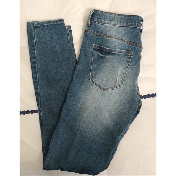 Jean Bullhead Denim Co – Femme – Taille 3 – Coupe Skinny – Bordeaux